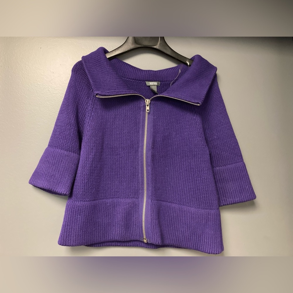 Kenneth Cole Reaction full zip, 3/4 sleeve, variegated knit crop cardigan.